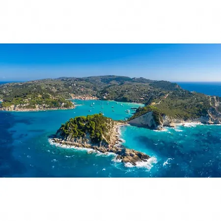 Apartment Niki Tria *