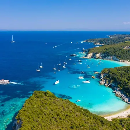 Apartment Niki Tria *