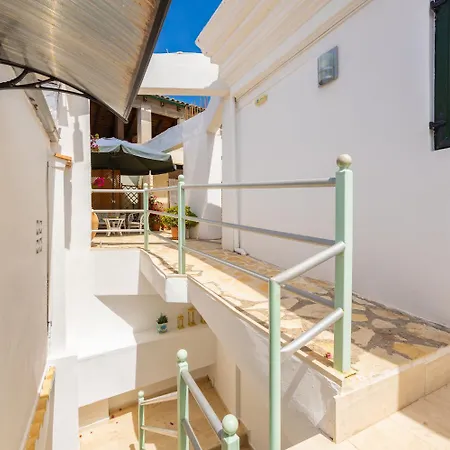 Niki Tria Lakka (Paxos)